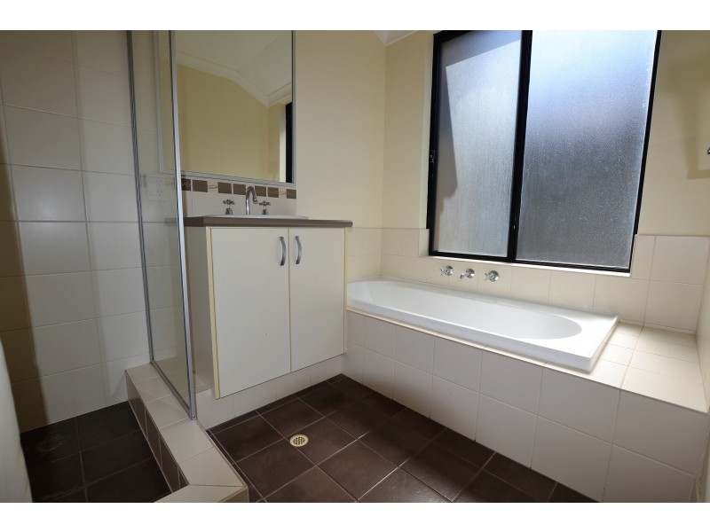 37 Marden Grange, Aveley WA 6069