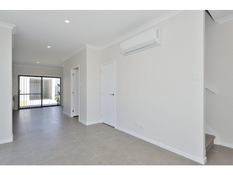 111 Ellen Stirling Parade, Ellenbrook WA 6069