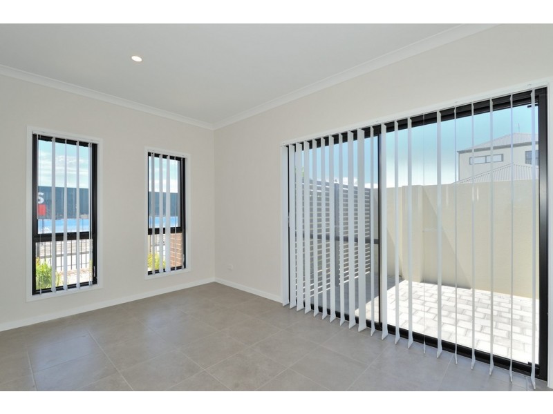 111 Ellen Stirling Parade, Ellenbrook WA 6069