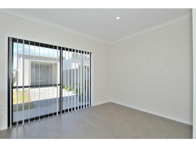 111 Ellen Stirling Parade, Ellenbrook WA 6069