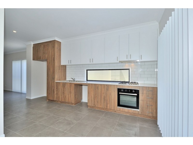 111 Ellen Stirling Parade, Ellenbrook WA 6069