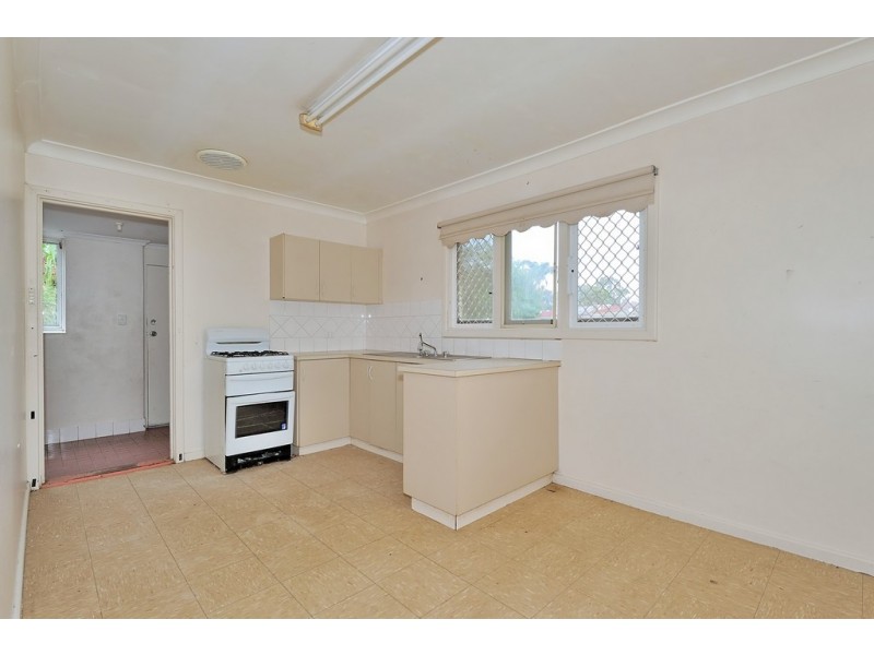 22 Dickson Drive, Middle Swan WA 6056