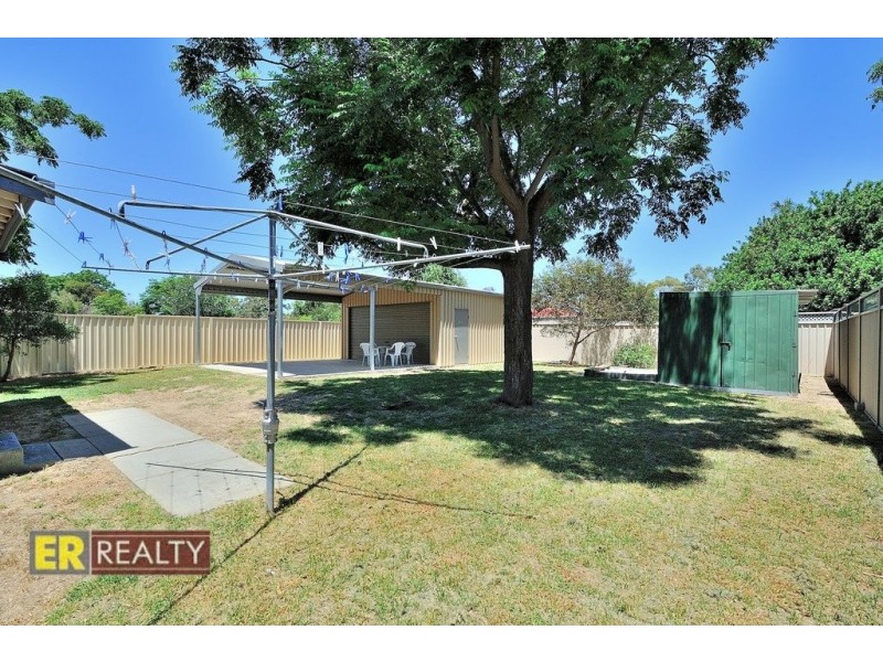 18 Dickson Drive, Middle Swan WA 6056