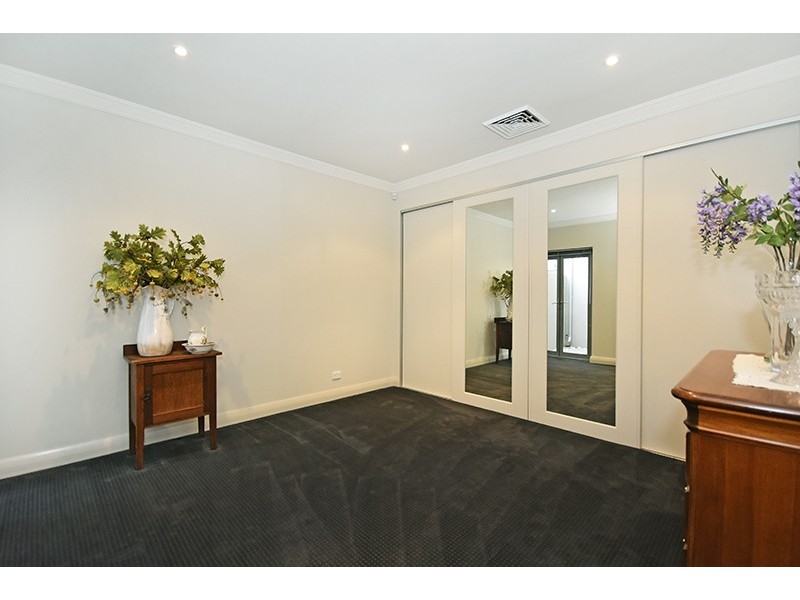 25 Centaur Circle, Woodbridge WA 6056