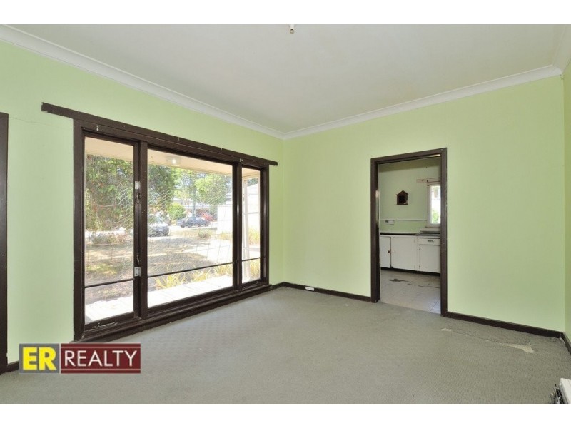 22 St Albans Road, Nollamara WA 6061