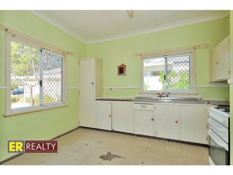 22 St Albans Road, Nollamara WA 6061