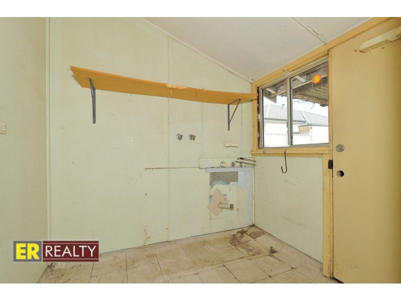 22 St Albans Road, Nollamara WA 6061