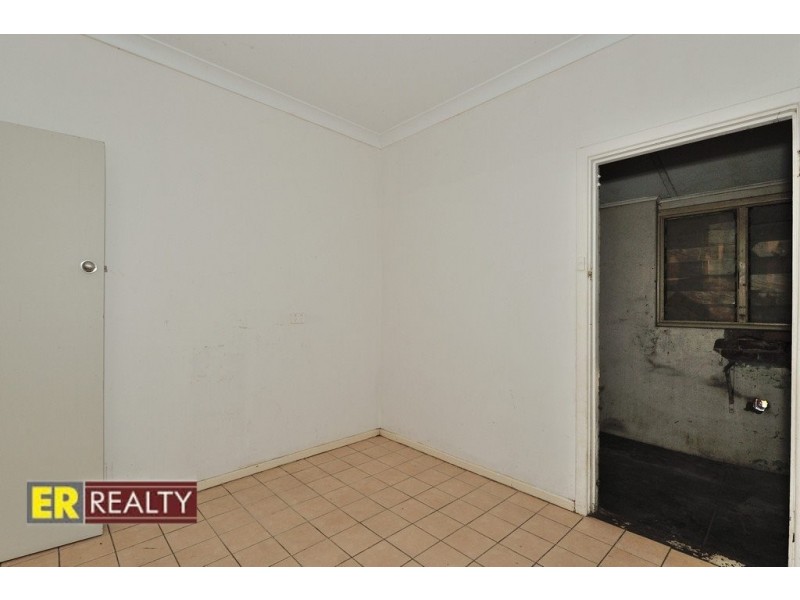 3 Robertsbridge Road, Nollamara WA 6061