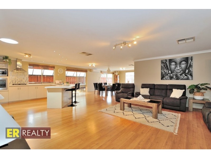 7 Clio Lane, Ellenbrook WA 6069