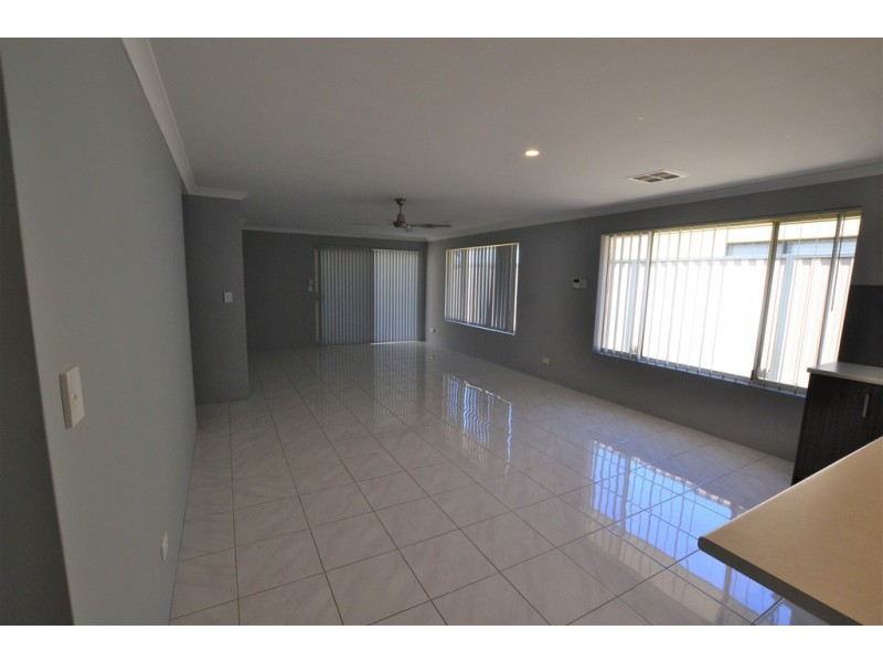 20 Wilderness Way, Aveley WA 6069