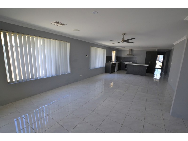 20 Wilderness Way, Aveley WA 6069