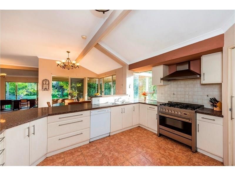 39 Bordeaux Lane, The Vines WA 6069