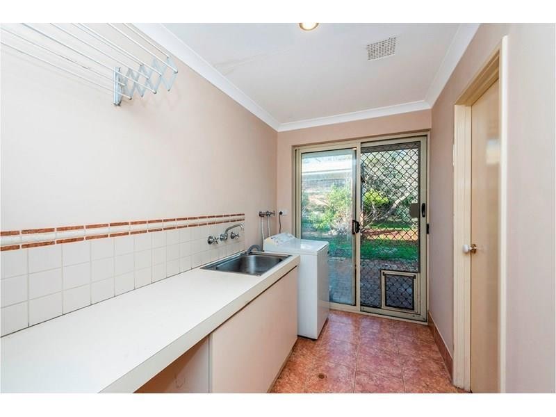 39 Bordeaux Lane, The Vines WA 6069