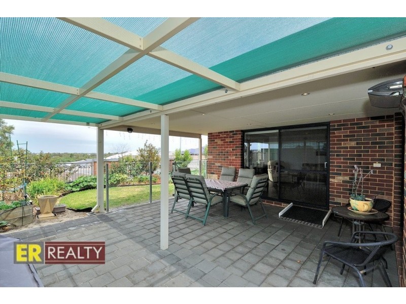 18 Coree Lane, Ellenbrook WA 6069