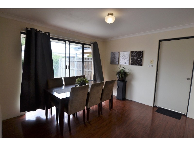 26 Flora Valley Grove, Ellenbrook WA 6069