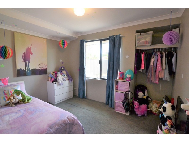 26 Flora Valley Grove, Ellenbrook WA 6069