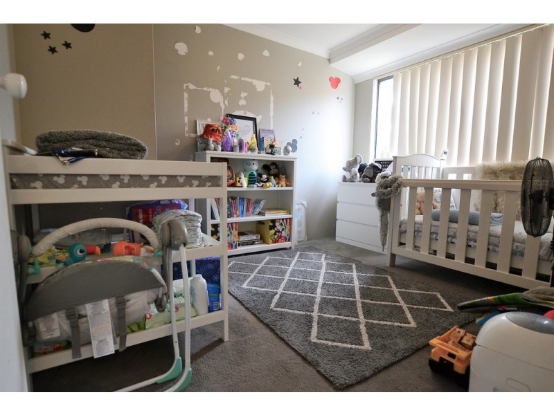 26 Flora Valley Grove, Ellenbrook WA 6069