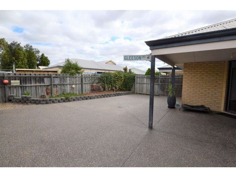 26 Flora Valley Grove, Ellenbrook WA 6069