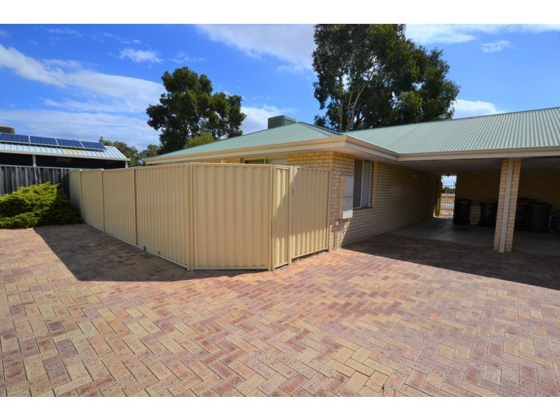 1/51 Burton Retreat, Stratton WA 6056