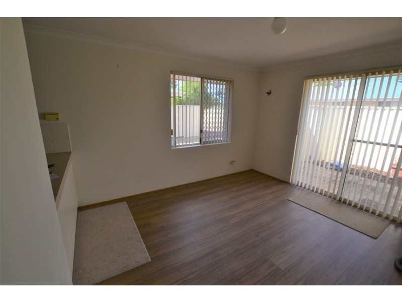 1/51 Burton Retreat, Stratton WA 6056