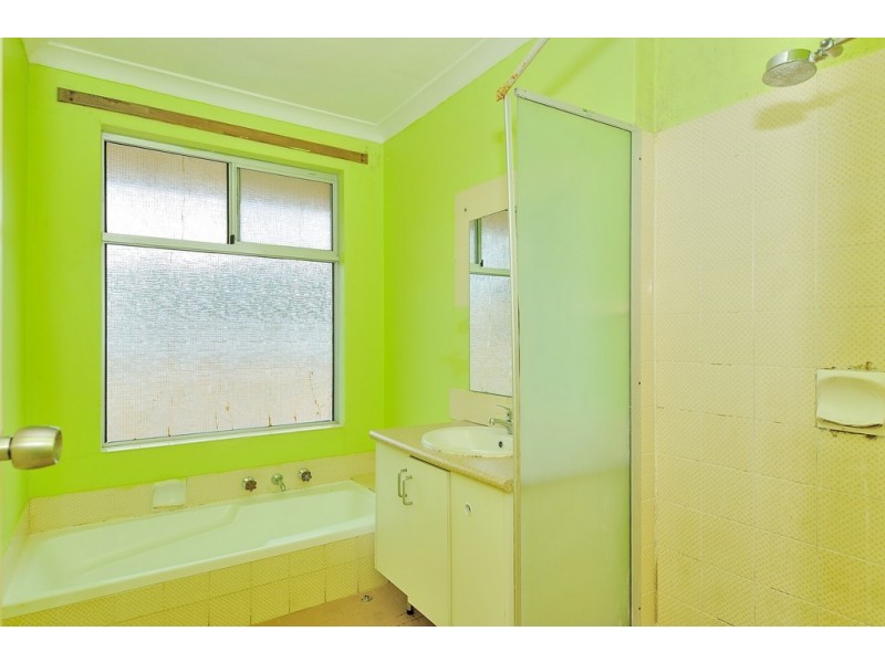 5 Meehan Close, Mirrabooka WA 6061