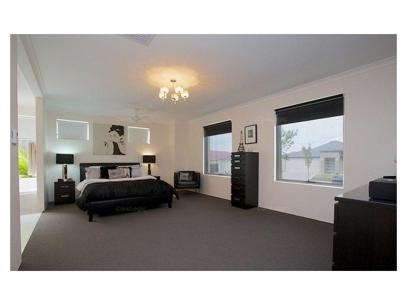 16 Aston Chase, Aveley WA 6069