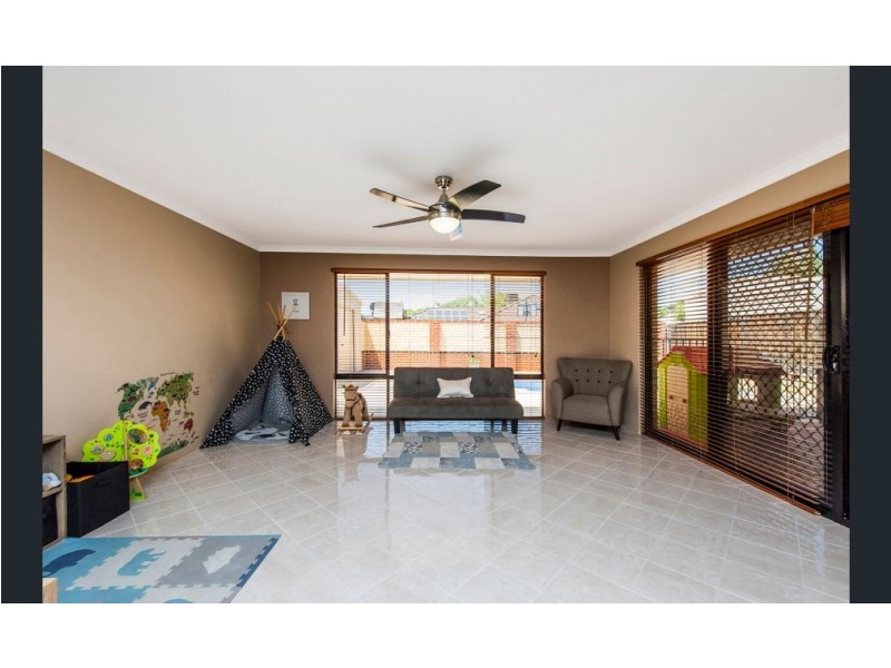 62 Tokara Avenue, Henley Brook WA 6055