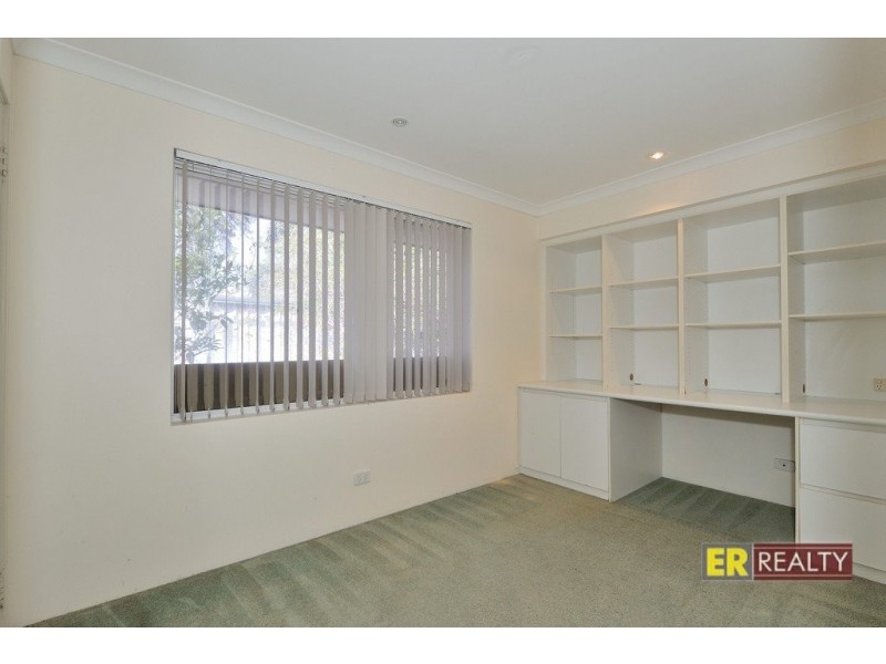 22 Snow Wood Avenue, Ellenbrook WA 6069