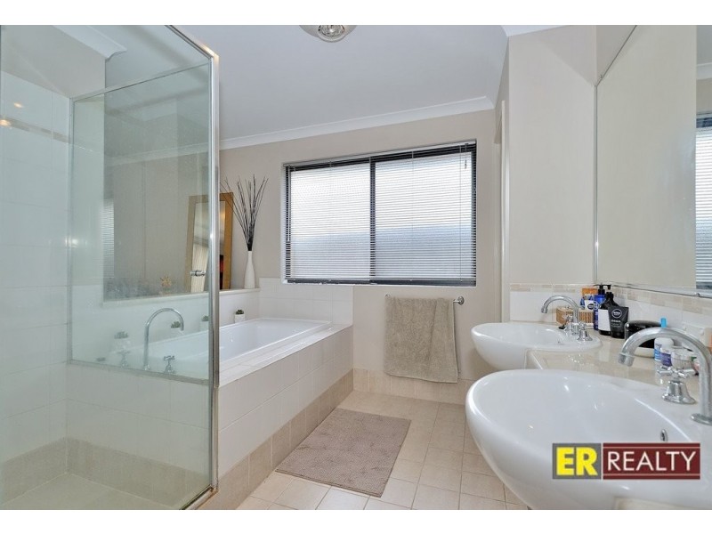 31 Brandalier Turn, Aveley WA 6069