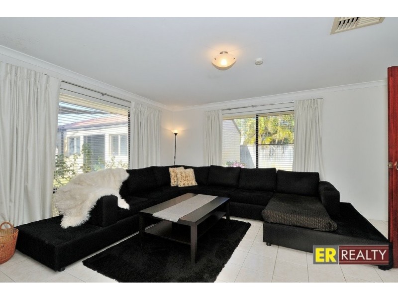 6 Rivergum Close, Ellenbrook WA 6069