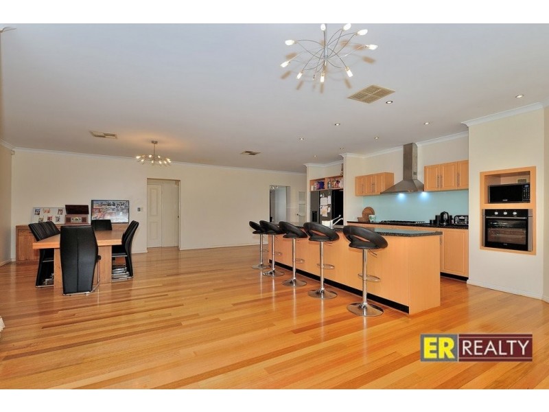 15 Brentwood Way, The Vines WA 6069