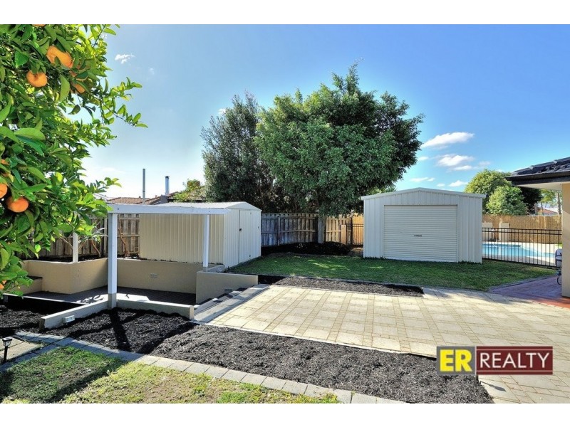 15 Brentwood Way, The Vines WA 6069