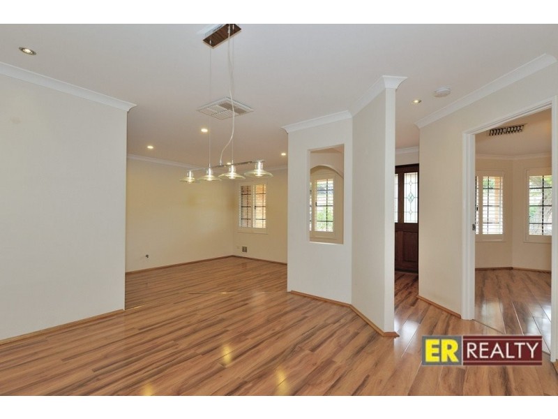 3 Fantail Crescent, Ellenbrook WA 6069