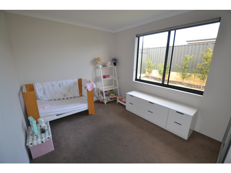 13 Seddon Parade, Alkimos WA 6038