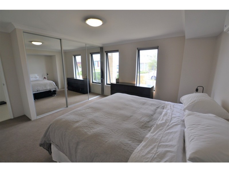 13 Seddon Parade, Alkimos WA 6038