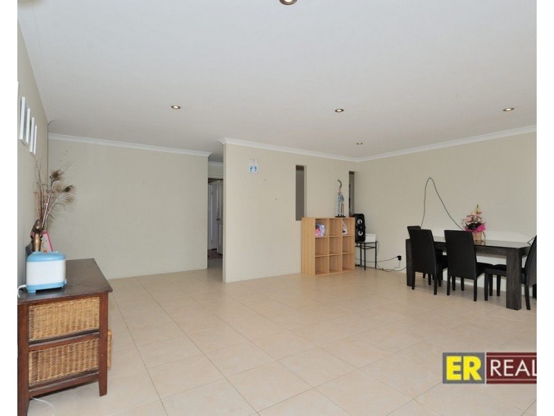 21 Edgecombe Pass, Aveley WA 6069