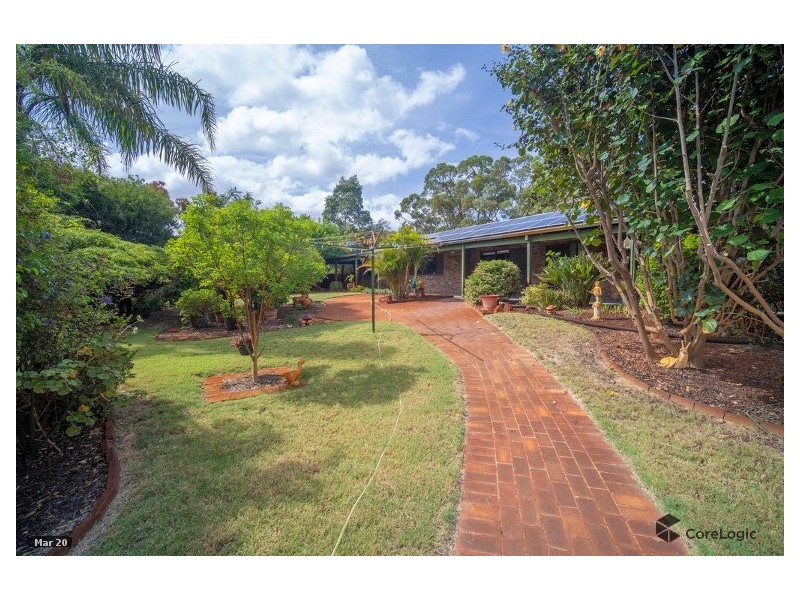 4 Hazelmere Circus, Hazelmere WA 6055