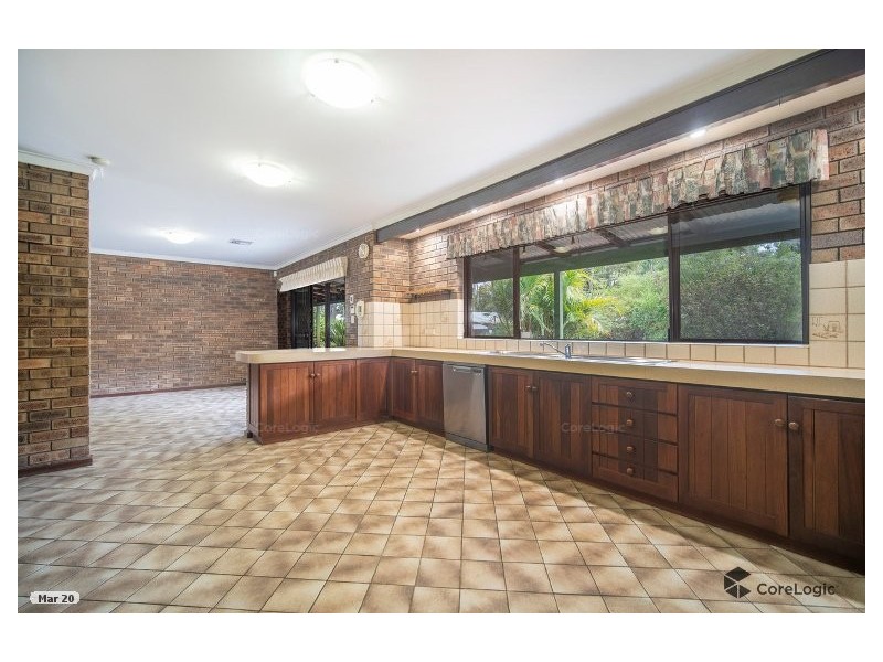 4 Hazelmere Circus, Hazelmere WA 6055