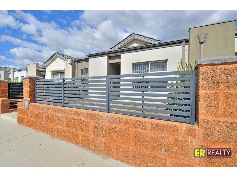 217 Suffolk Street, Caversham WA 6055