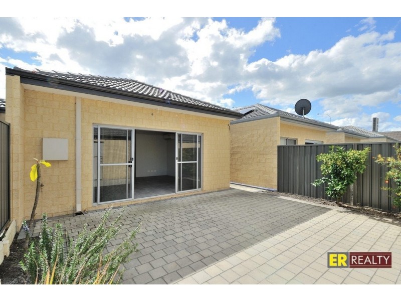 217 Suffolk Street, Caversham WA 6055