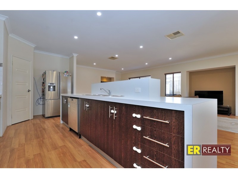 56 Birkett Circle, Ellenbrook WA 6069
