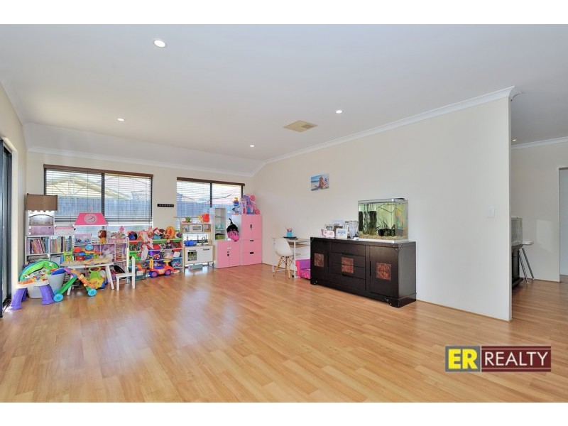 56 Birkett Circle, Ellenbrook WA 6069