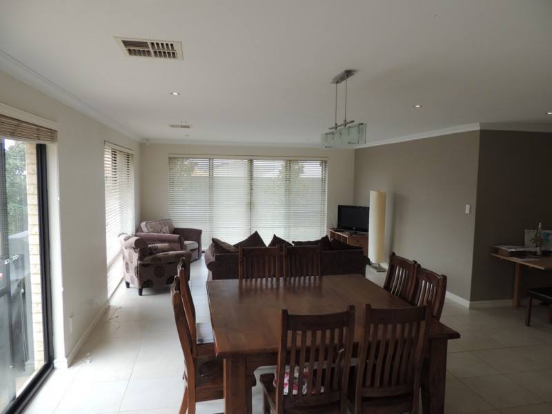 78 Amethyst Parkway, Aveley WA 6069