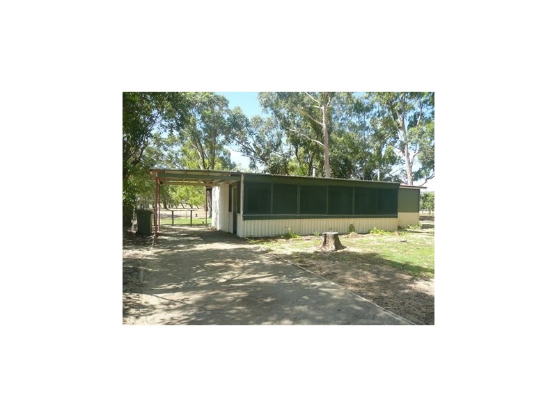 134 Warbrook Road, Bullsbrook WA 6084