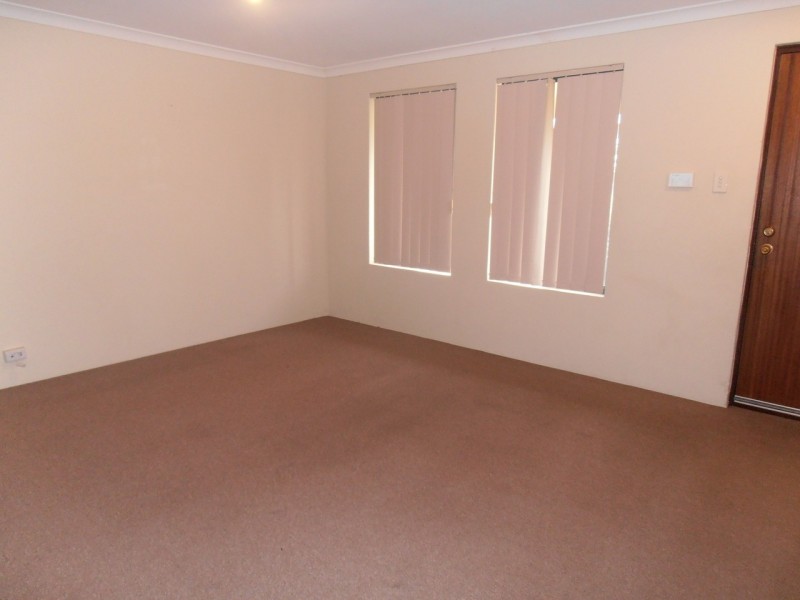 35 Thundelarra Avenue, Ellenbrook WA 6069