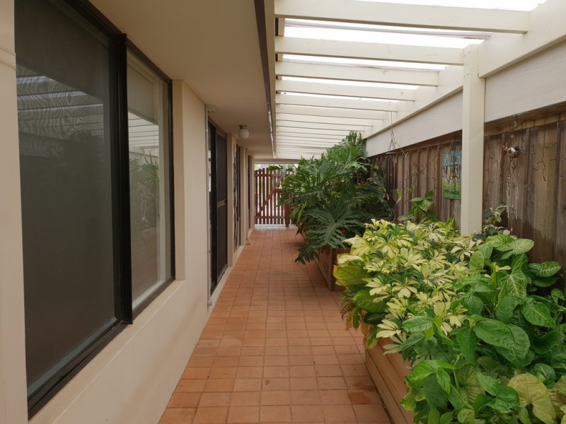 61 Vaucluse Crescent, Ellenbrook WA 6069