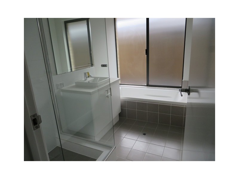 19 Tully Parade, Ellenbrook WA 6069