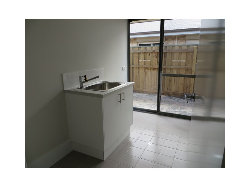 19 Tully Parade, Ellenbrook WA 6069