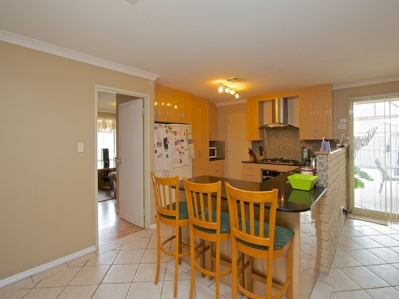 46 Bronzewing Avenue, Ellenbrook WA 6069