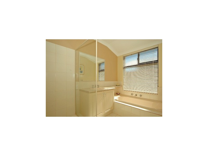 86 Ponte Vecchio Boulevard, Ellenbrook WA 6069